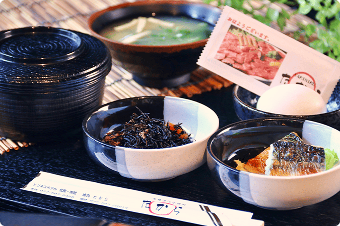 朝食